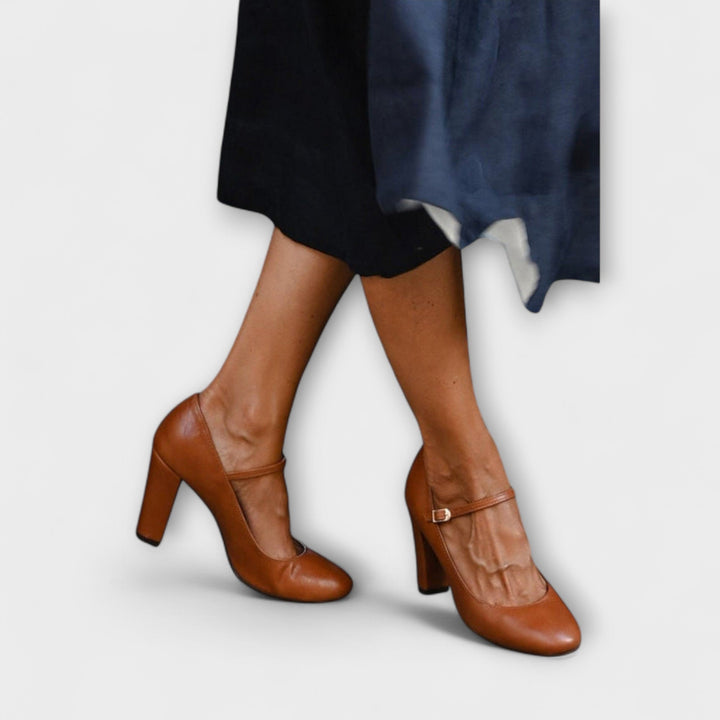 Mary Jane cu Estetică Modernă