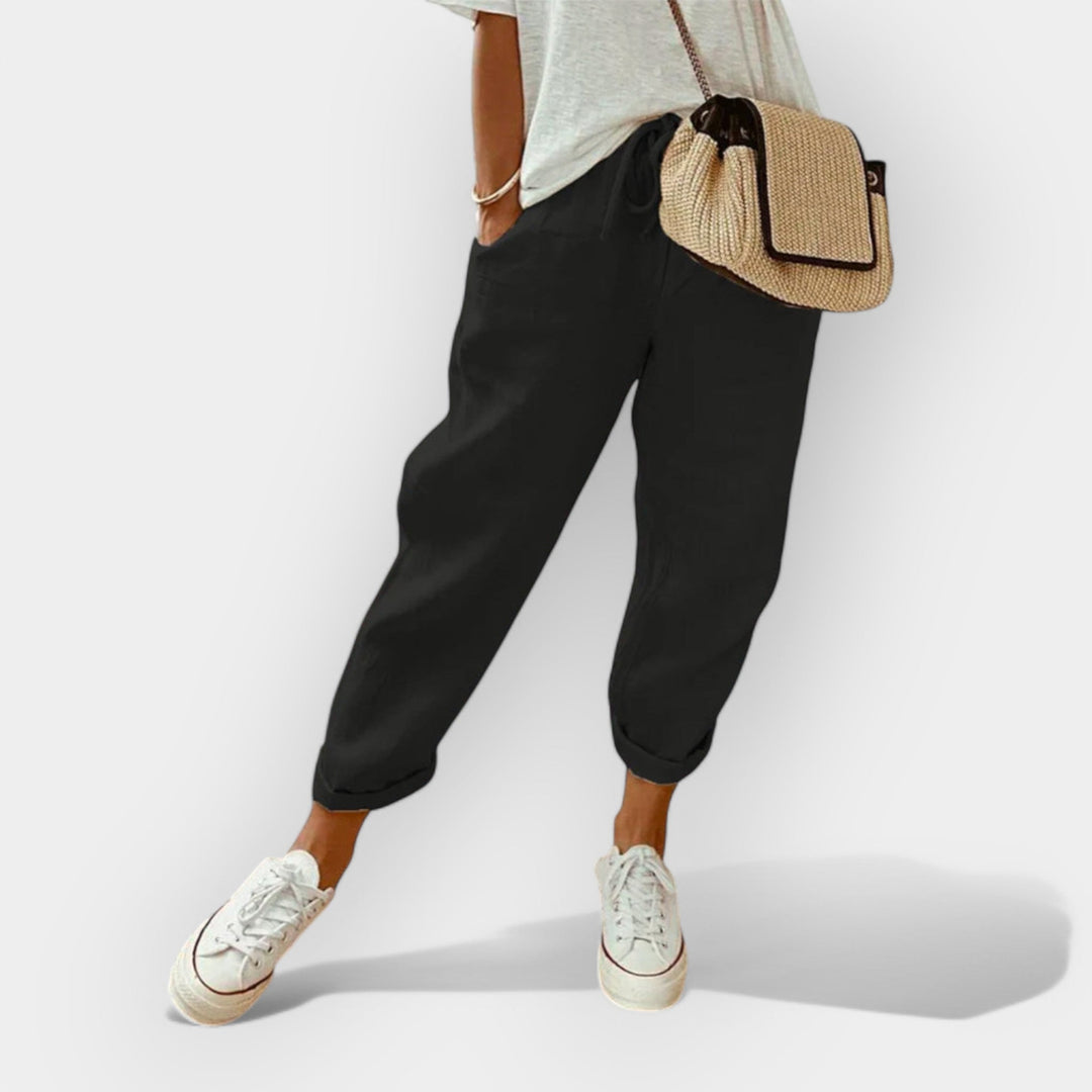 Pantaloni din in ușori