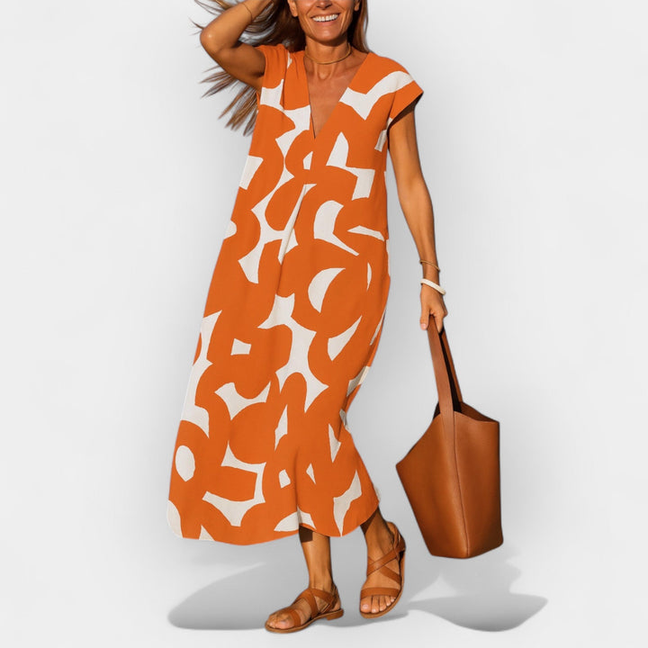 Rochie Vaporoasă cu Decolteu în V și Design Modern