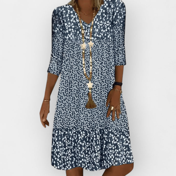 Rochie Ușoară cu Design Elegant