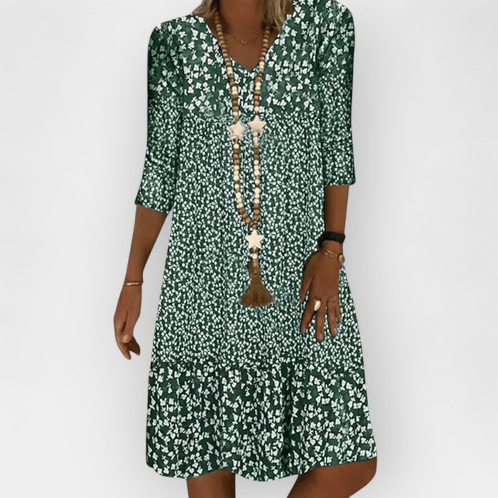 Rochie Ușoară cu Design Elegant