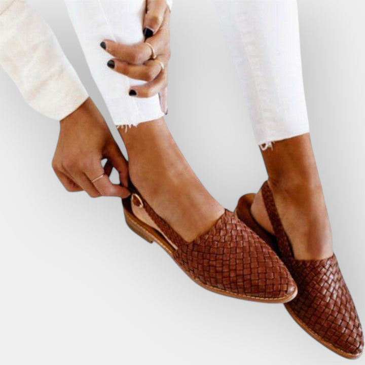 Sandale Handmade cu Design Minimalist