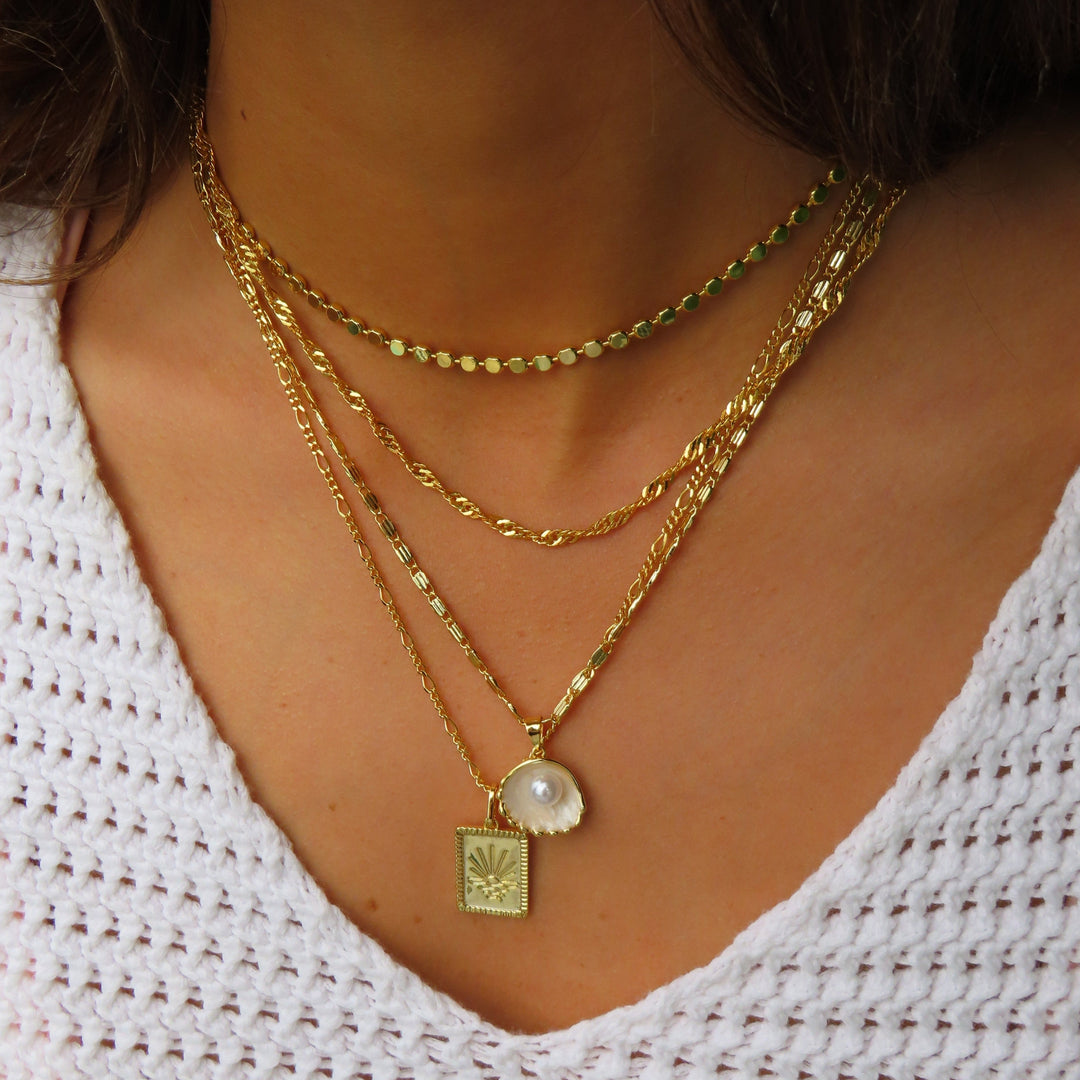 Colier cu Design de Scoică