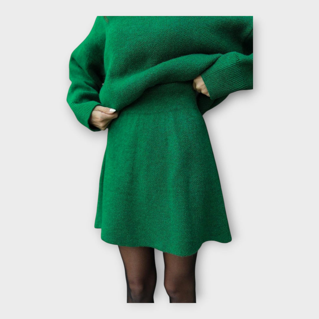 Set de Bluză și Fustă Tricotată cu Linie Modernă